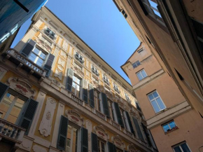 House Pellicceria by Holiday World Genova